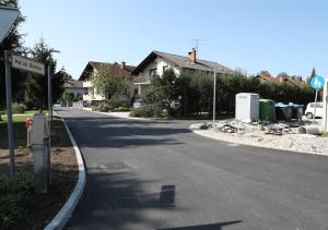 Foto6 Izvaja se prenova ceste Pot za Bistrico